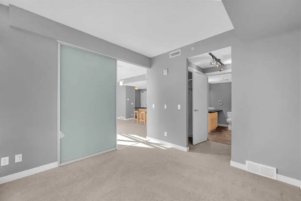 215 13 Avenue SW, #1307