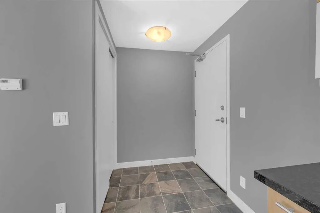 215 13 Avenue SW, #1307