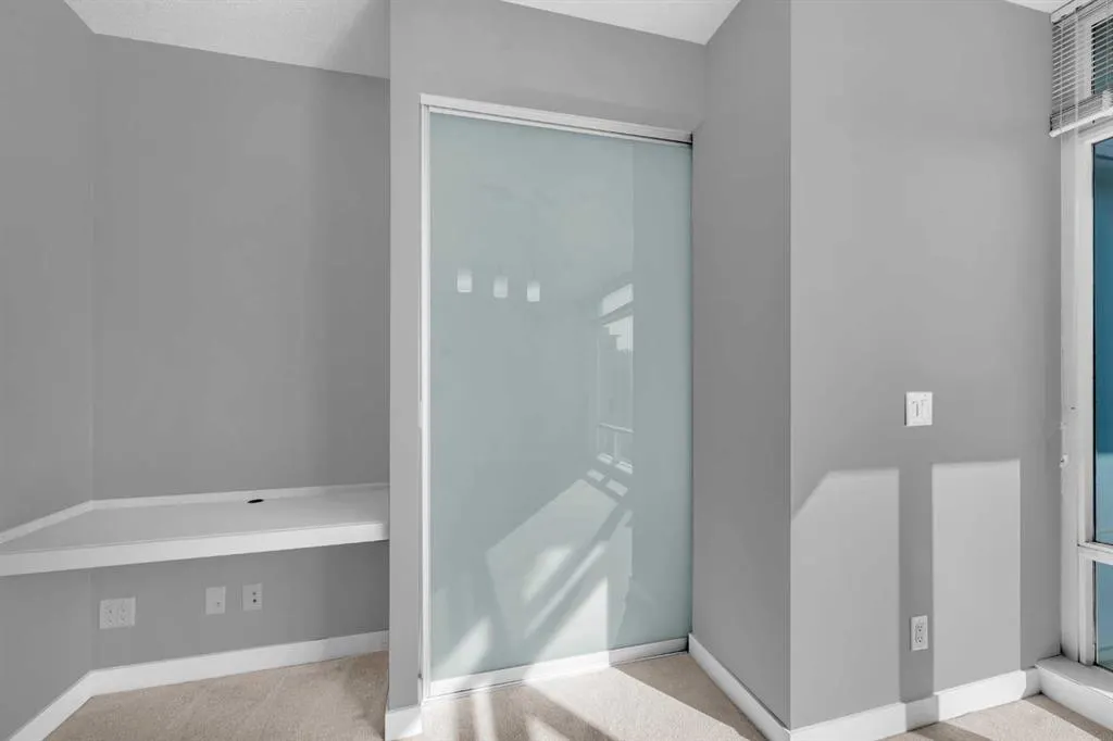 215 13 Avenue SW, #1307