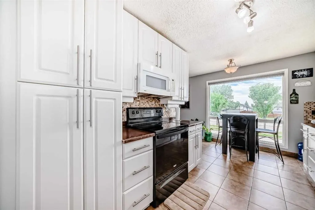 7205 4 Street NE, #37