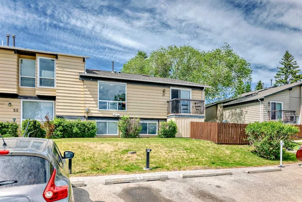 7205 4 Street NE, #37