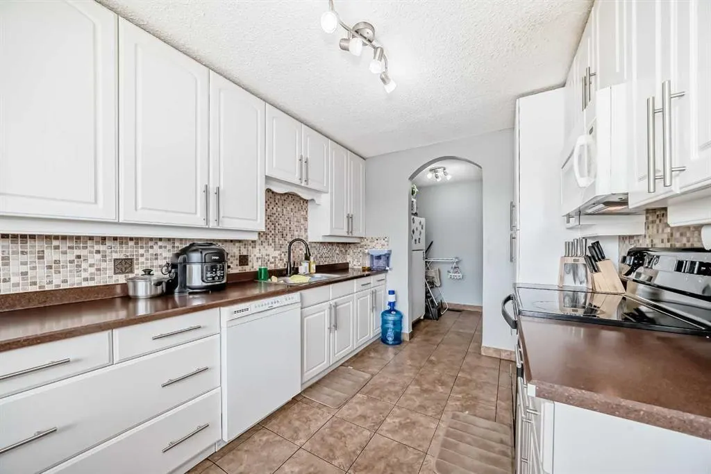 7205 4 Street NE, #37