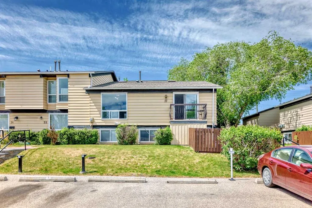 7205 4 Street NE, #37
