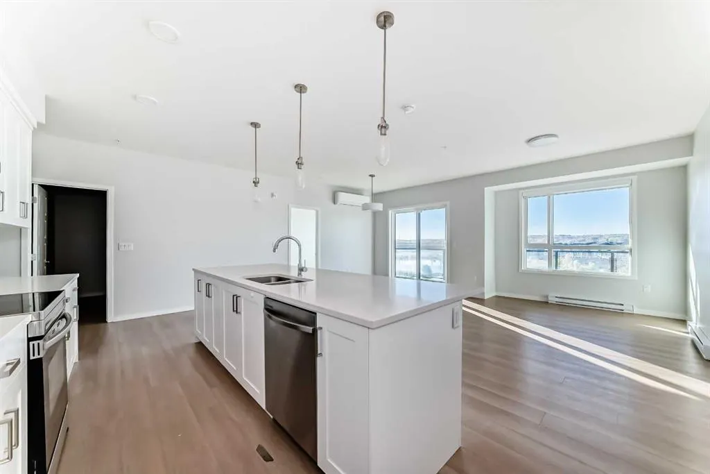 42 Cranbrook Gardens SE, #1305