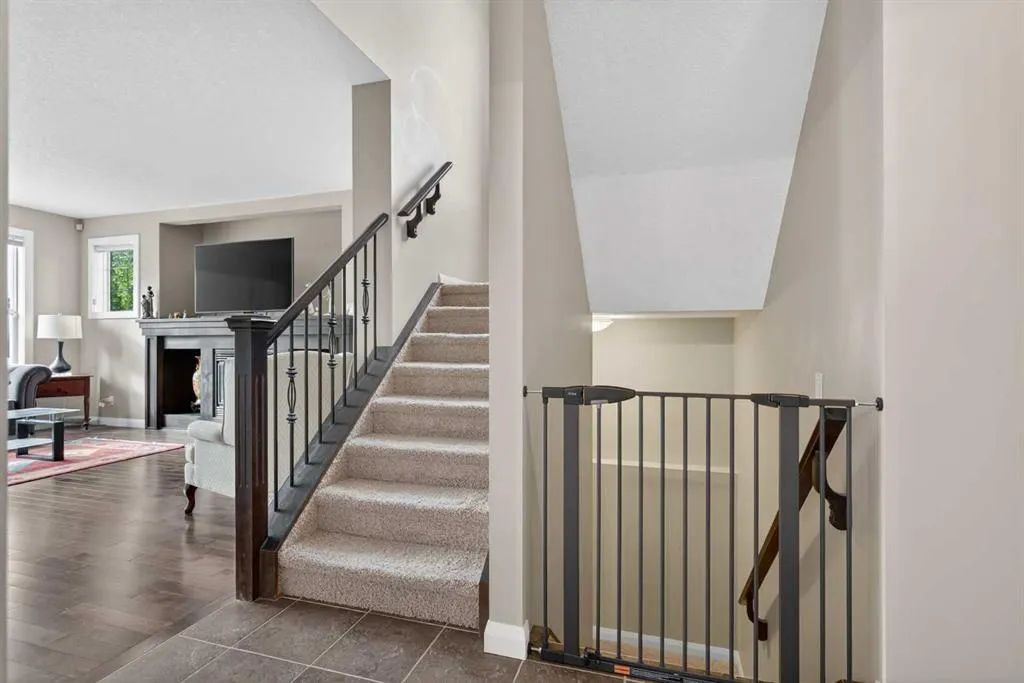 137 Evanspark Circle NW