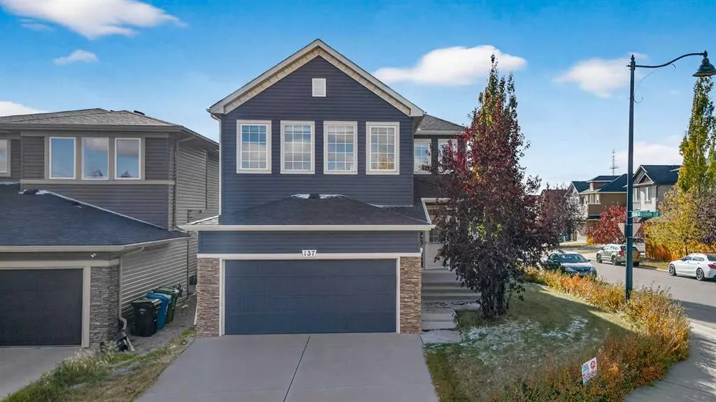 137 Evanspark Circle NW