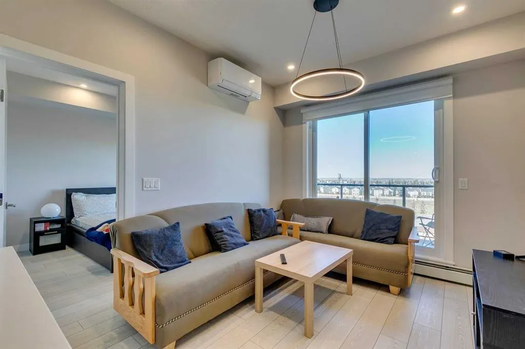 8230 Broadcast Avenue SW, #615