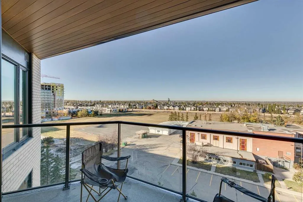 8230 Broadcast Avenue SW, #615