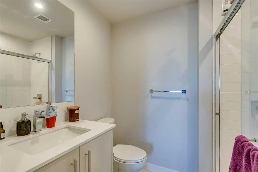 8230 Broadcast Avenue SW, #615