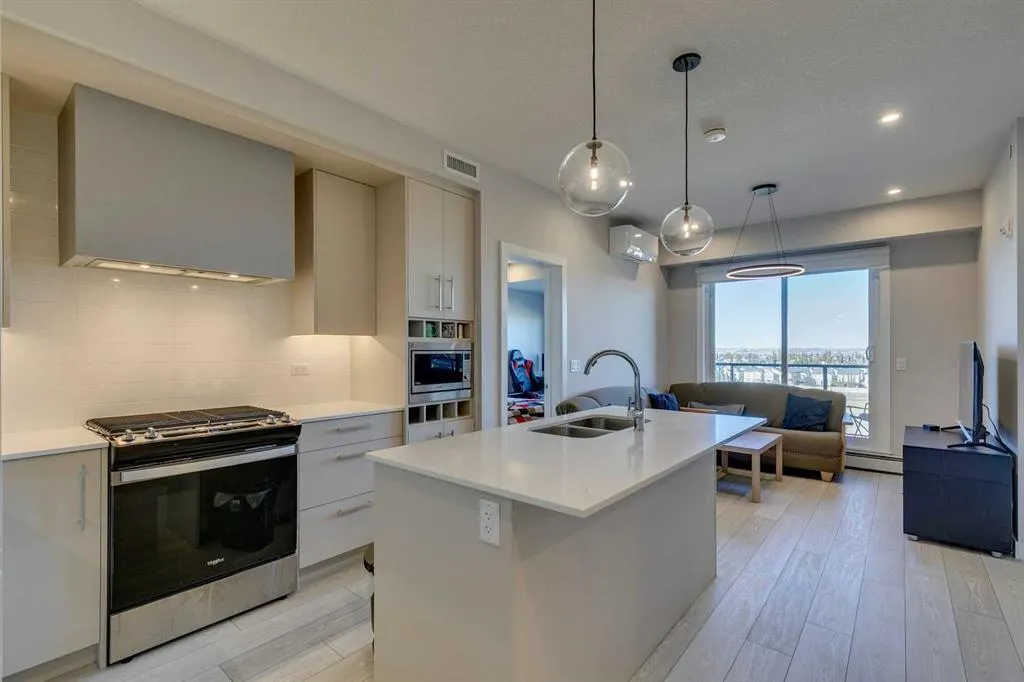 8230 Broadcast Avenue SW, #615