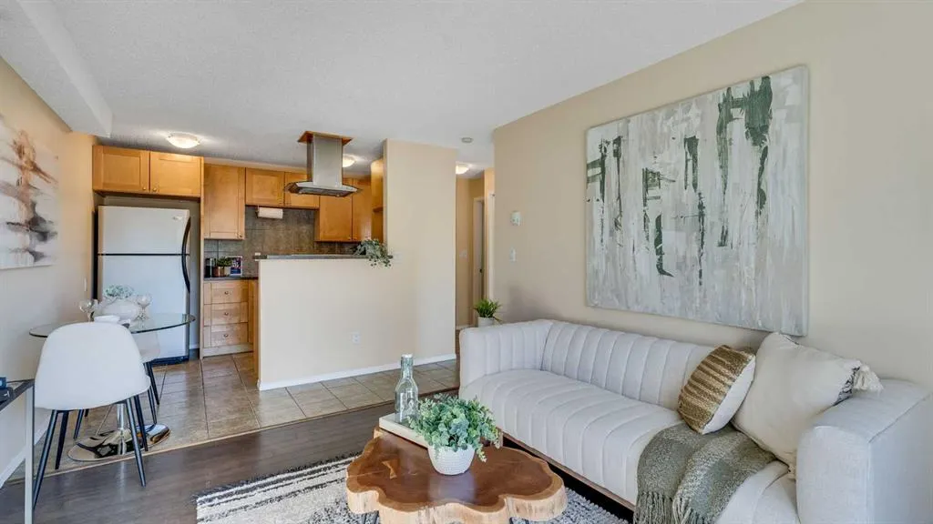 1836 12 Avenue SW, #204