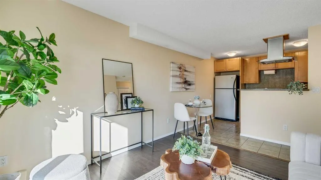 1836 12 Avenue SW, #204