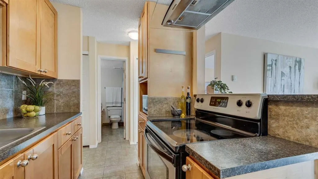 1836 12 Avenue SW, #204