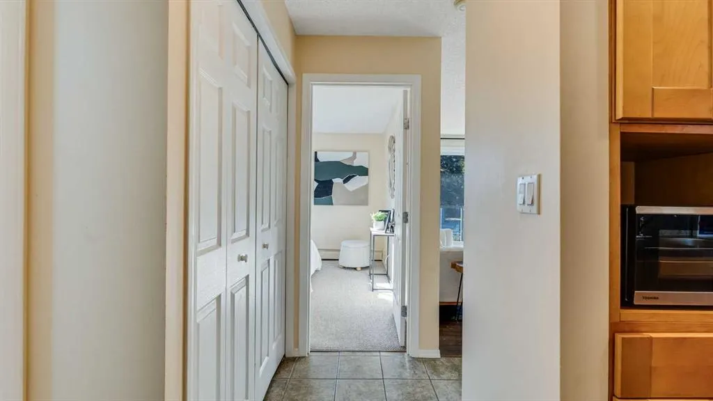 1836 12 Avenue SW, #204