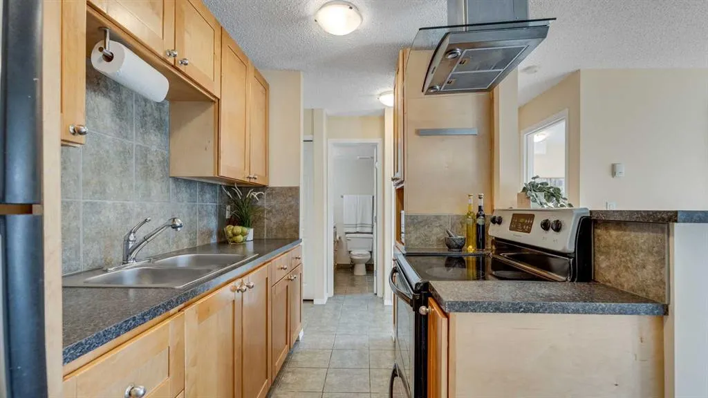1836 12 Avenue SW, #204