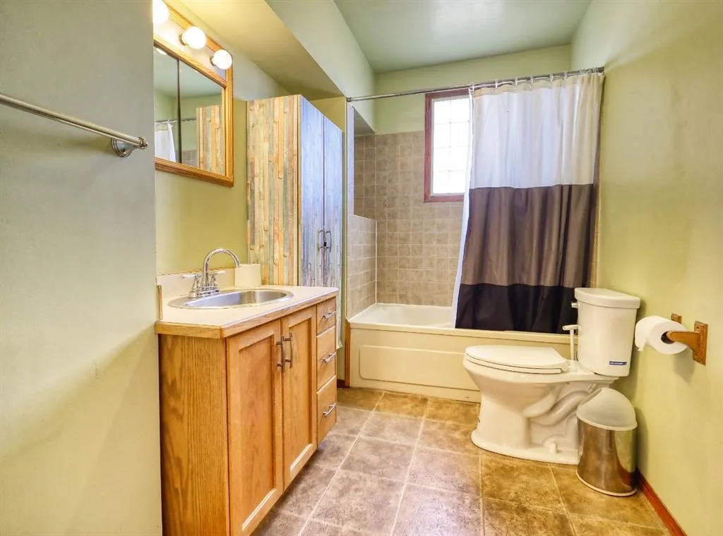 25002 Township Road 290