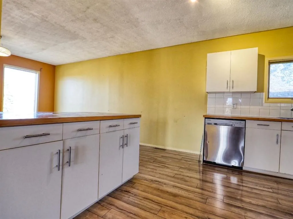 25002 Township Road 290