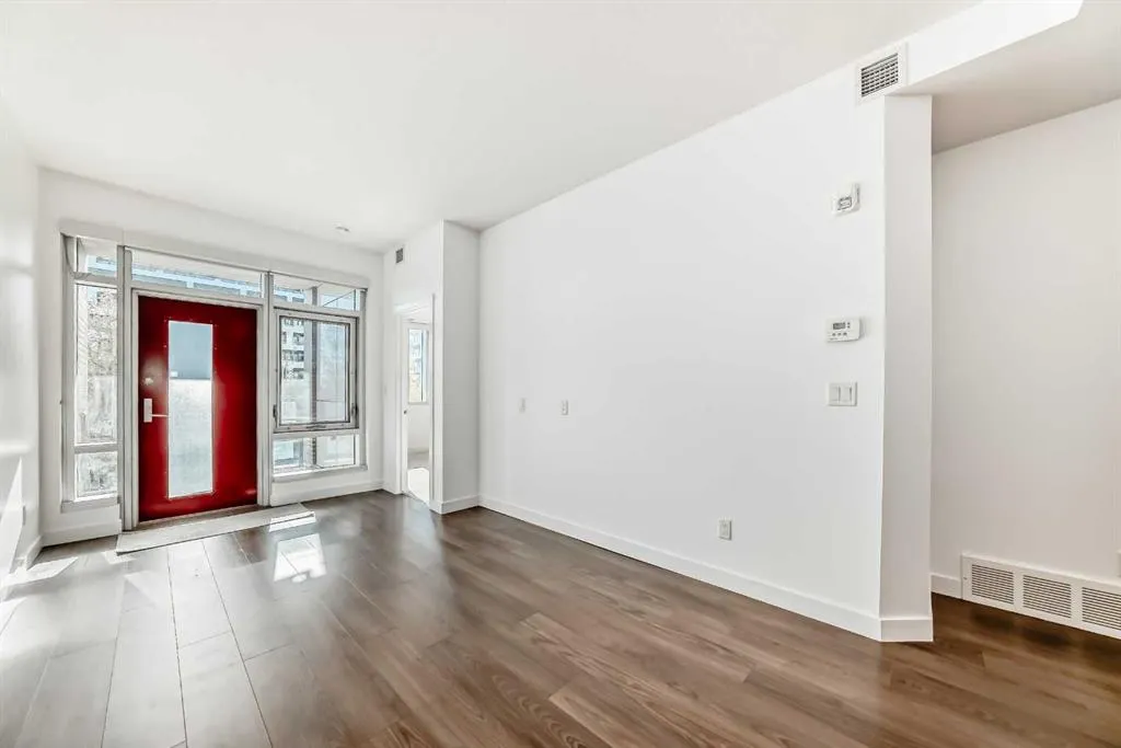 88 9 Street NE, #123