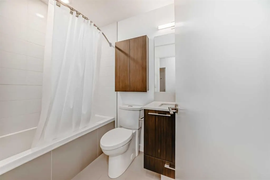 88 9 Street NE, #123
