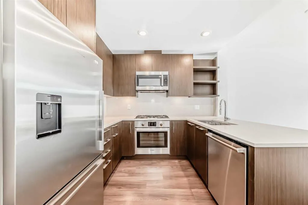 88 9 Street NE, #123