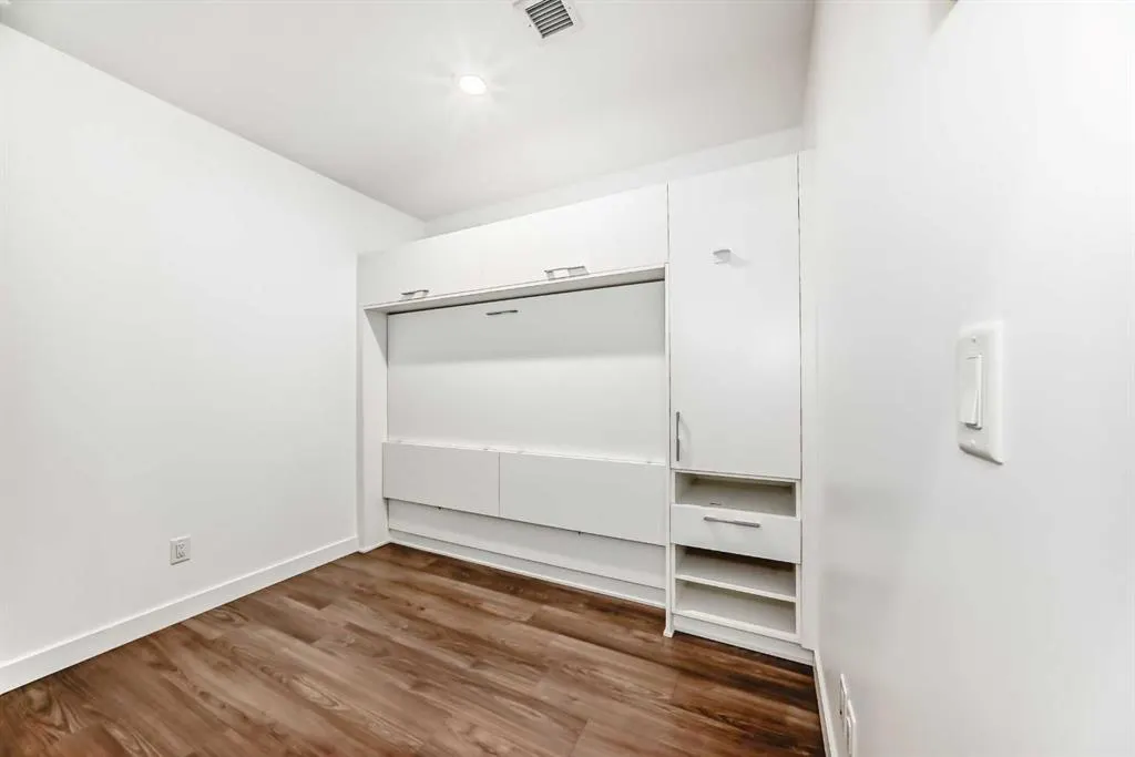 88 9 Street NE, #123