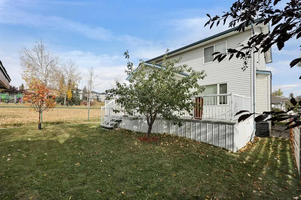 161 Arbour Crest Road NW