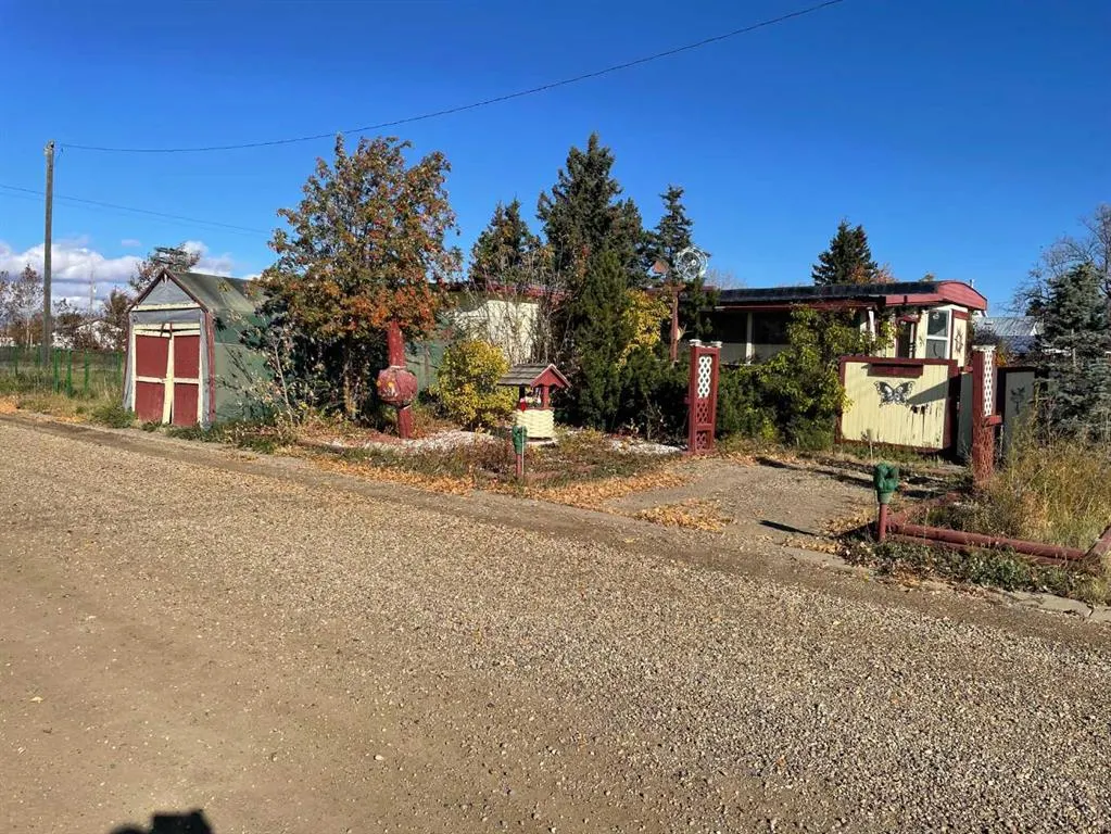 203 11 Street W