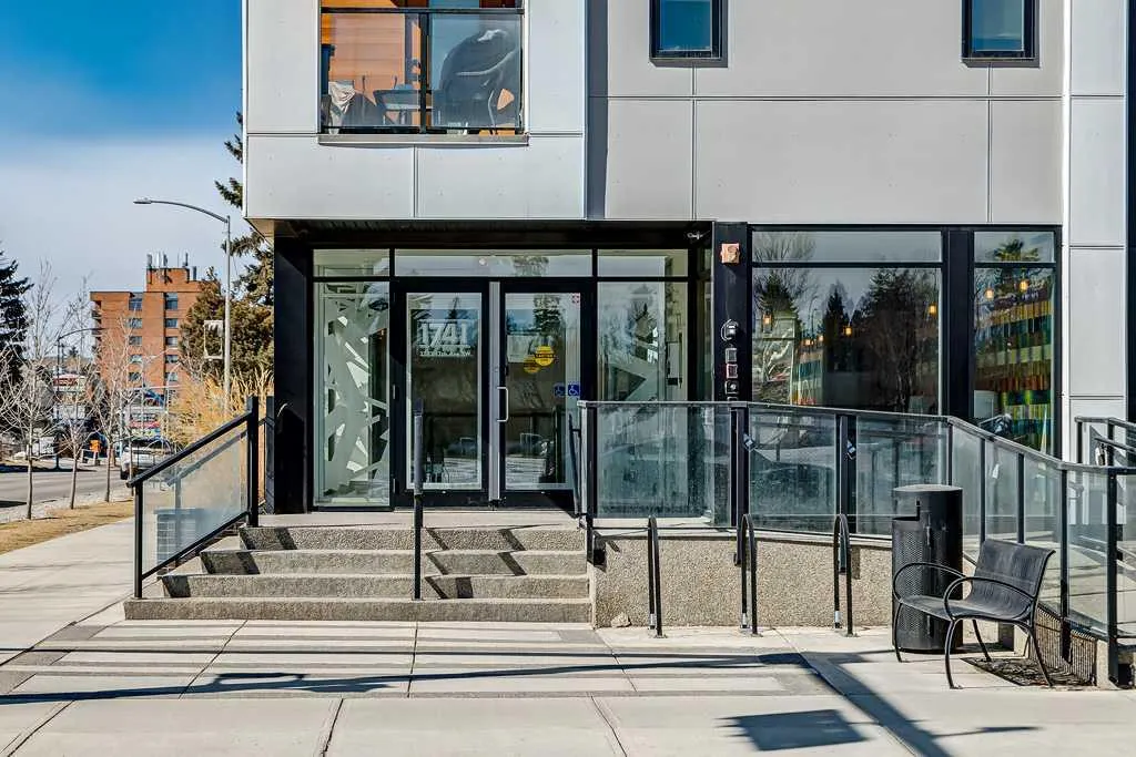 2702 17 Avenue SW, #309