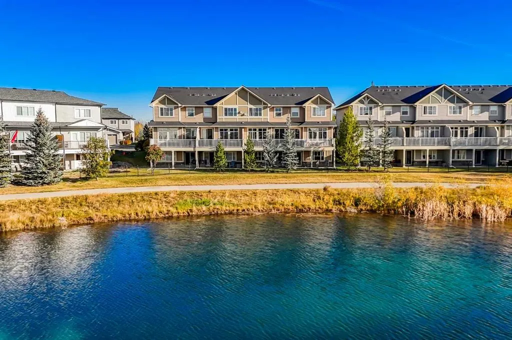 351 Monteith Drive SE, #52