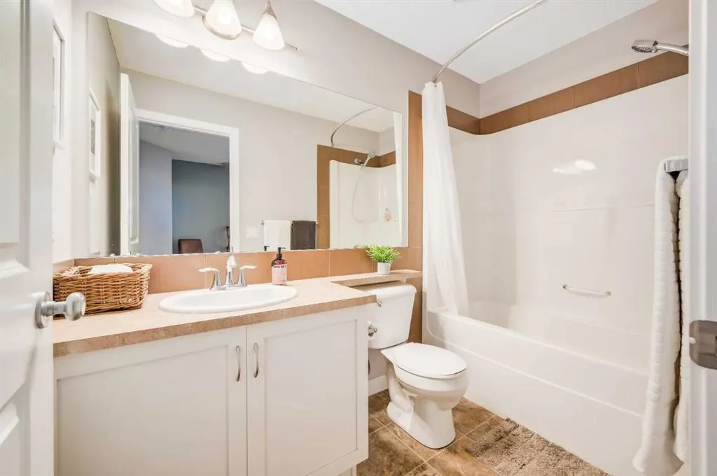 351 Monteith Drive SE, #52