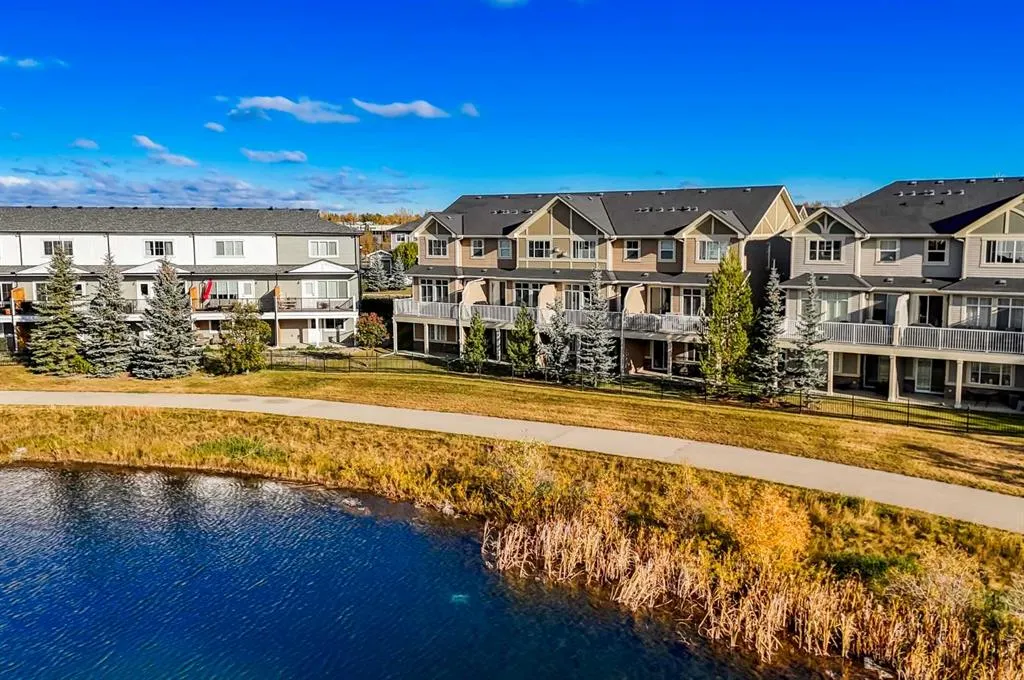 351 Monteith Drive SE, #52