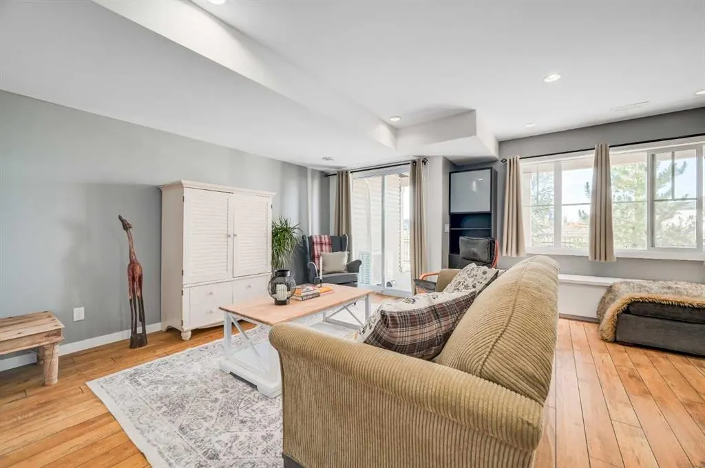 351 Monteith Drive SE, #52