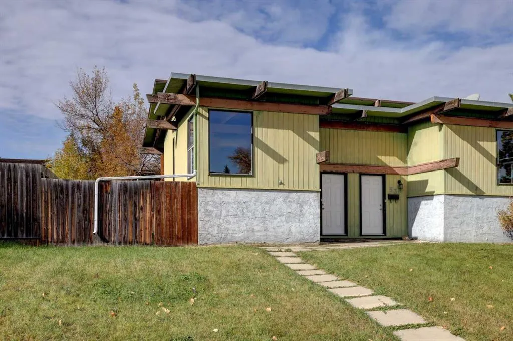 529 Sabrina Road SW