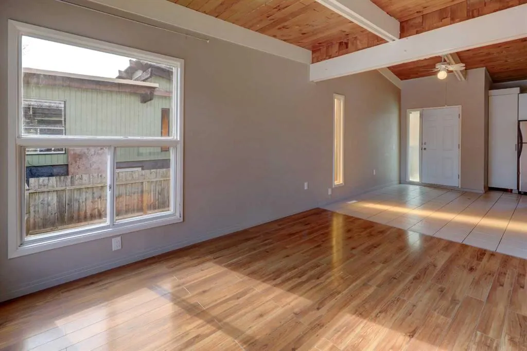 529 Sabrina Road SW