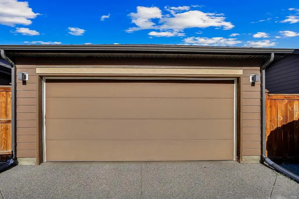 1322 Walden Drive SE