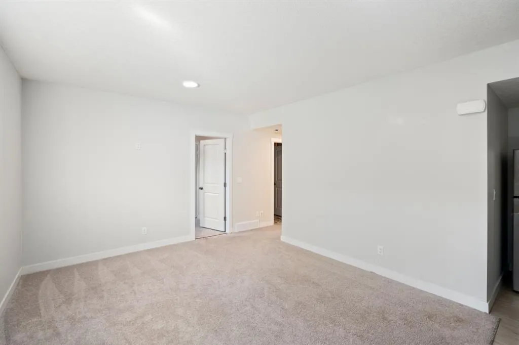 82 Red Sky Road NE