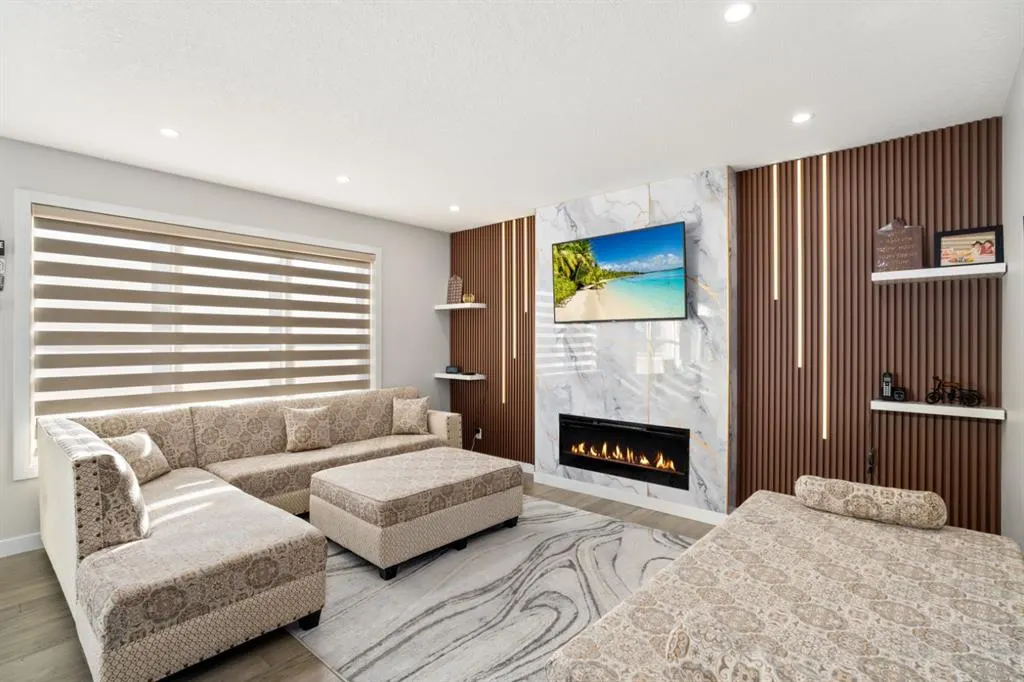 82 Red Sky Road NE