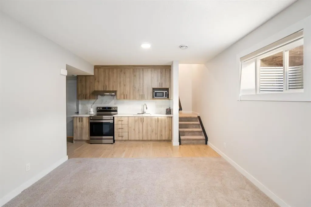 82 Red Sky Road NE
