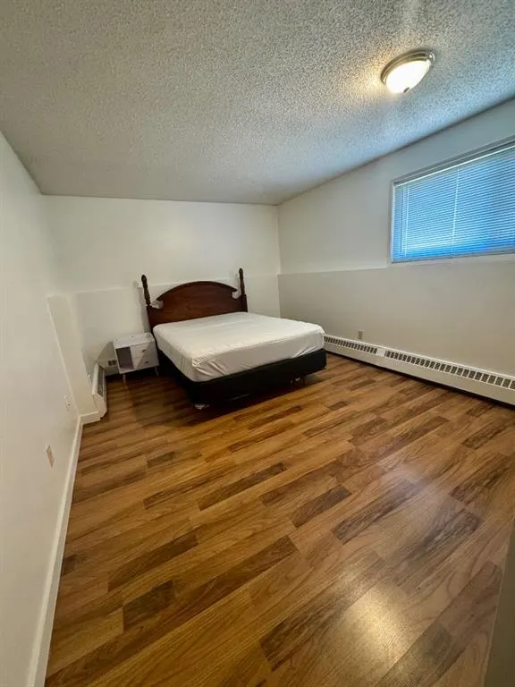 27 Bennett Street, #106