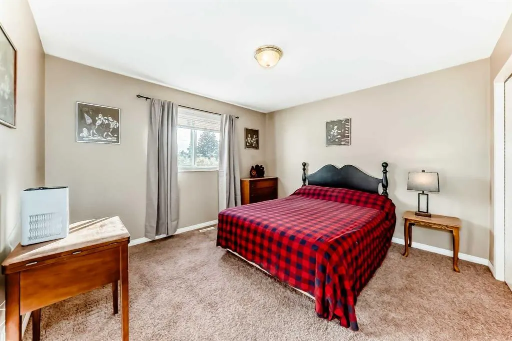 1 Eline Street, #B