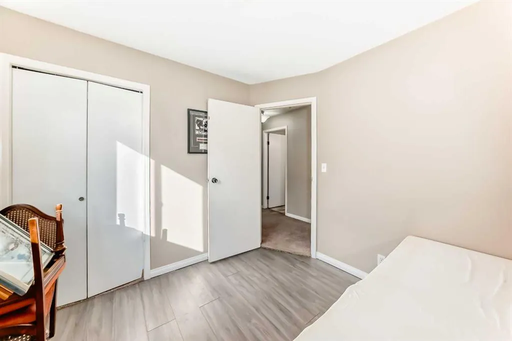 1 Eline Street, #B