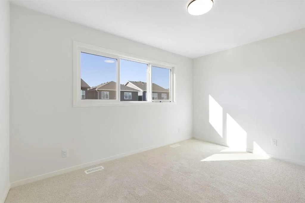 17 Marmot Passage NW
