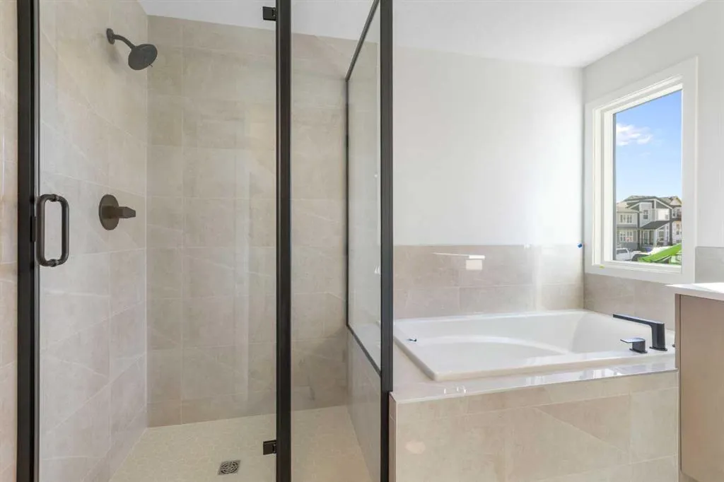 17 Marmot Passage NW