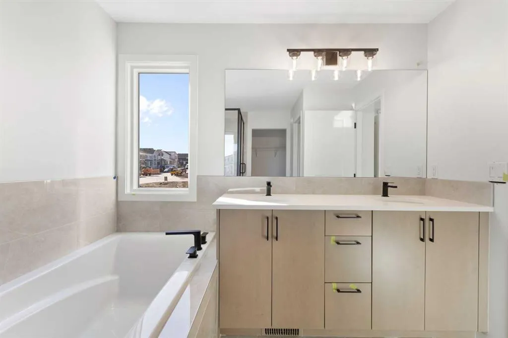 17 Marmot Passage NW