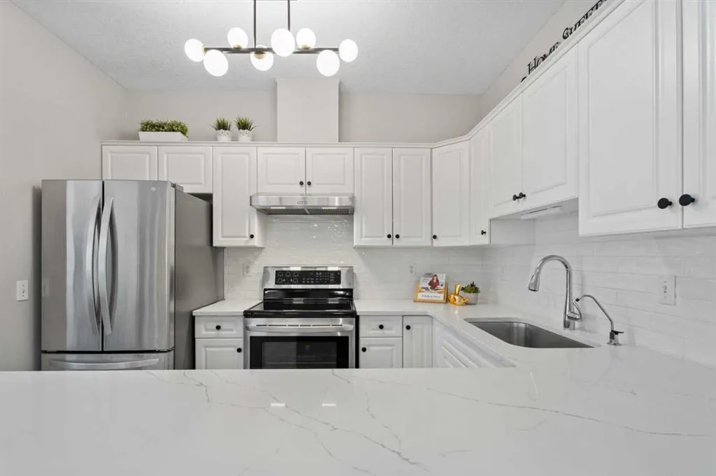 149 Mcrae Street, #101