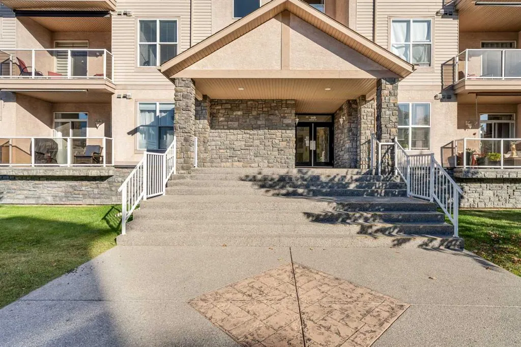 149 Mcrae Street, #101