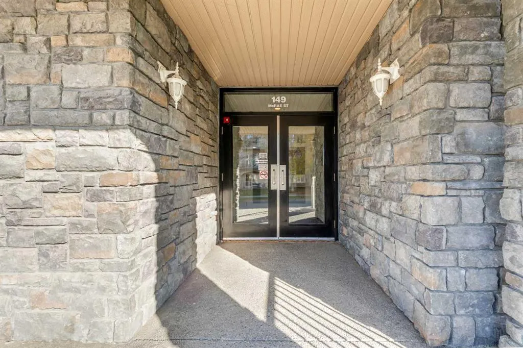 149 Mcrae Street, #101