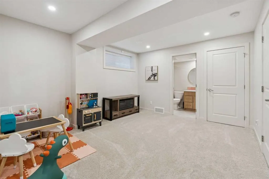 377 Sundown Road