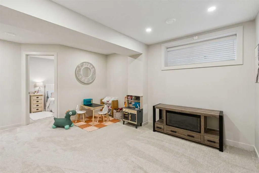 377 Sundown Road