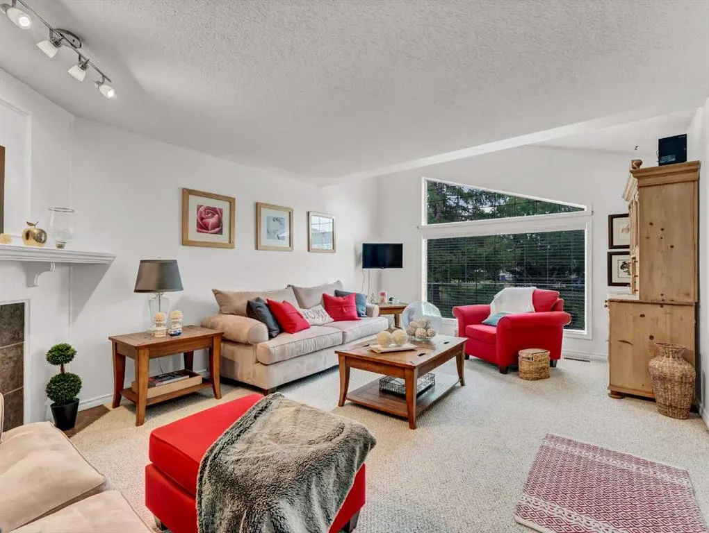 165 South Ridge Drive SE, #403
